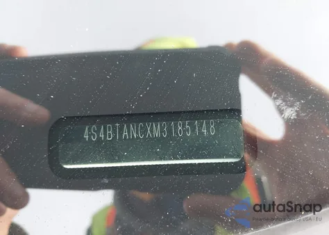 2021 Subaru Outback Limited из США, поврежденный, VIN 4S4BTANCXM3185148